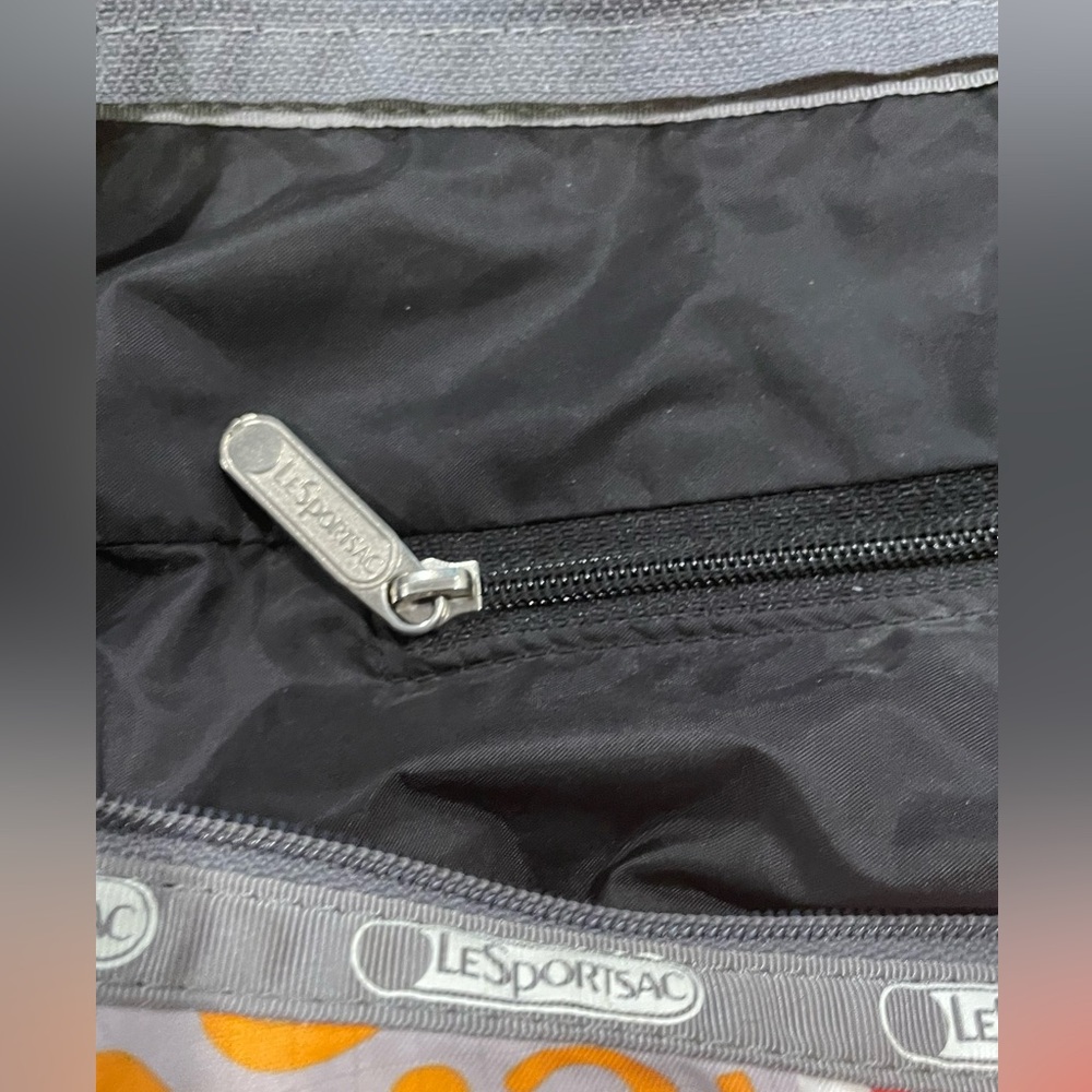 2008 LeSportSac Large Crescent Sling Bag - Picture 8 of 8